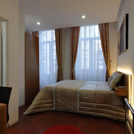 Residencial Portomadrid Gasthuis 2*
